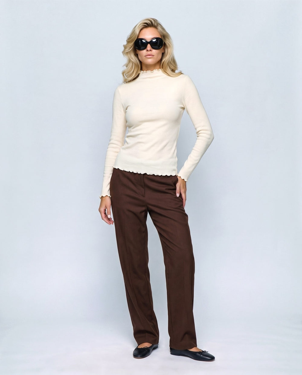 Anais Lettuce-Edge Top in Cream, front view on a non-pregnant model