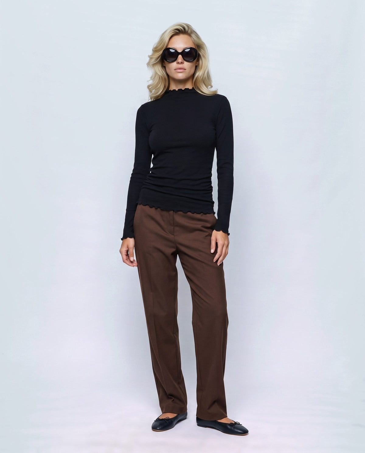 Anais Lettuce-Edge Top in Black, front view on a non-pregnant model