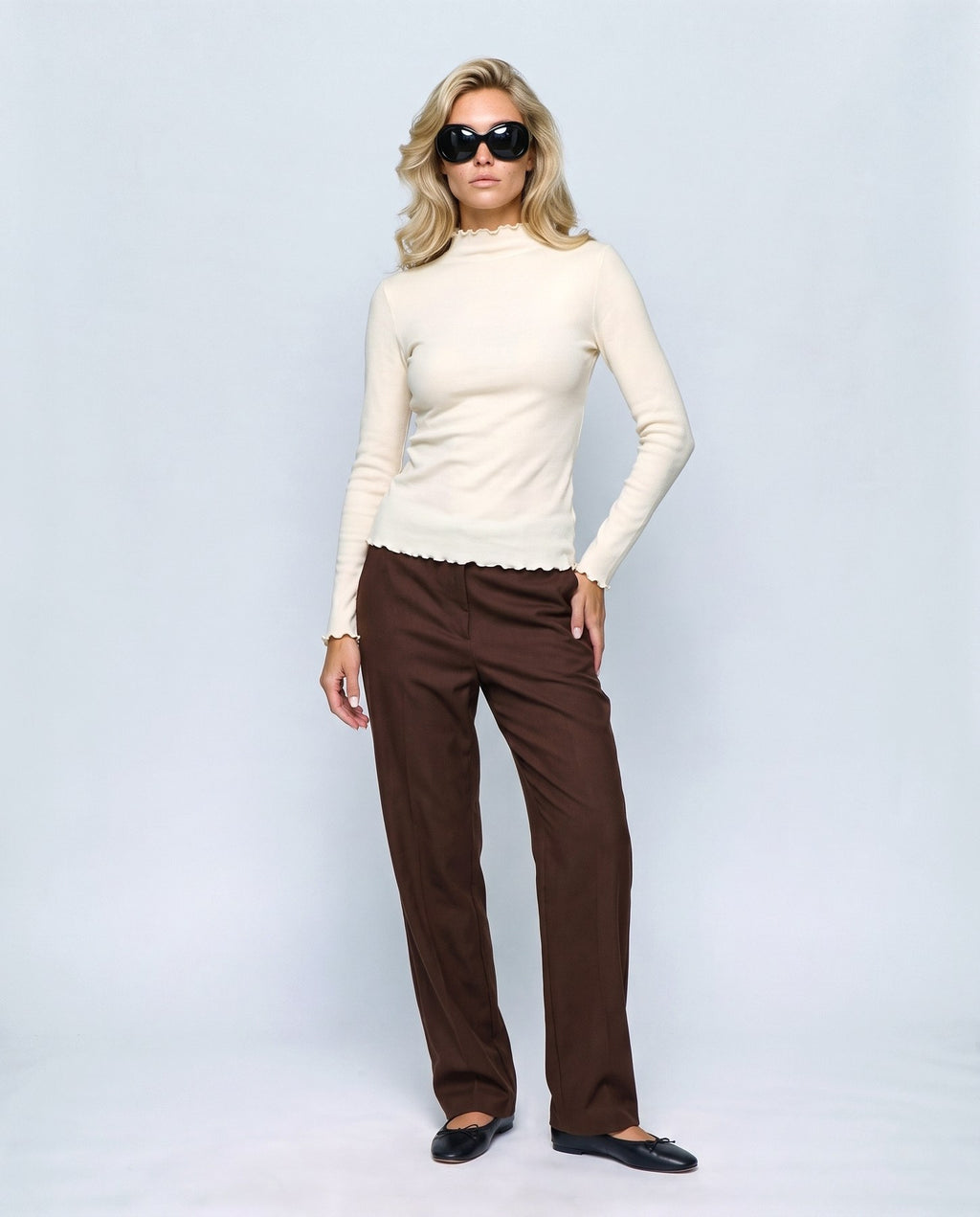 Anais Lettuce-Edge Top in Cream, front view on a non-pregnant model