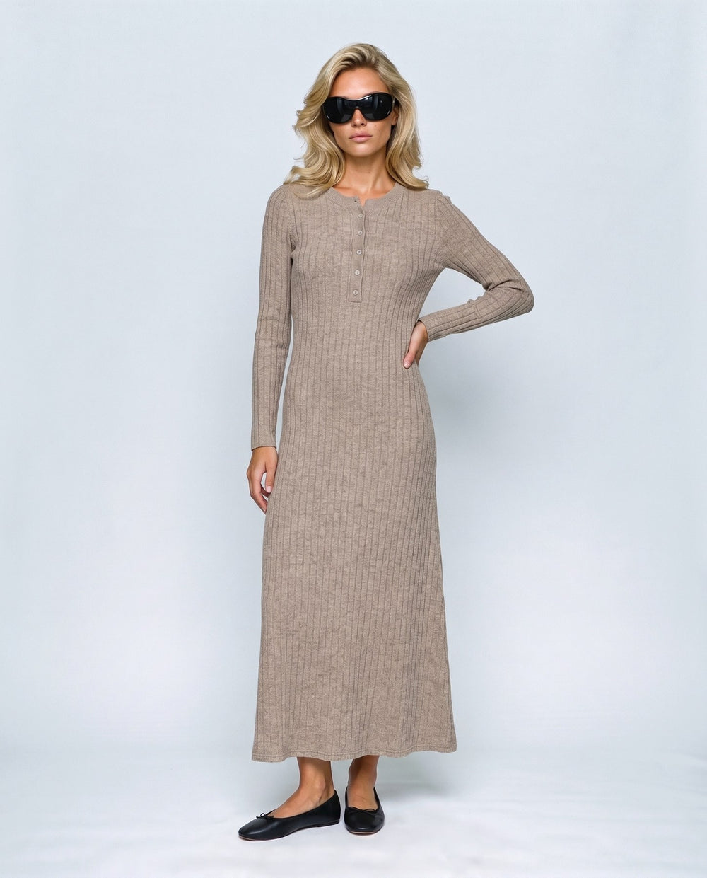 Daphne Ribbed Maxi Dress in Oatmeal camel, front view on a non-pregnant model