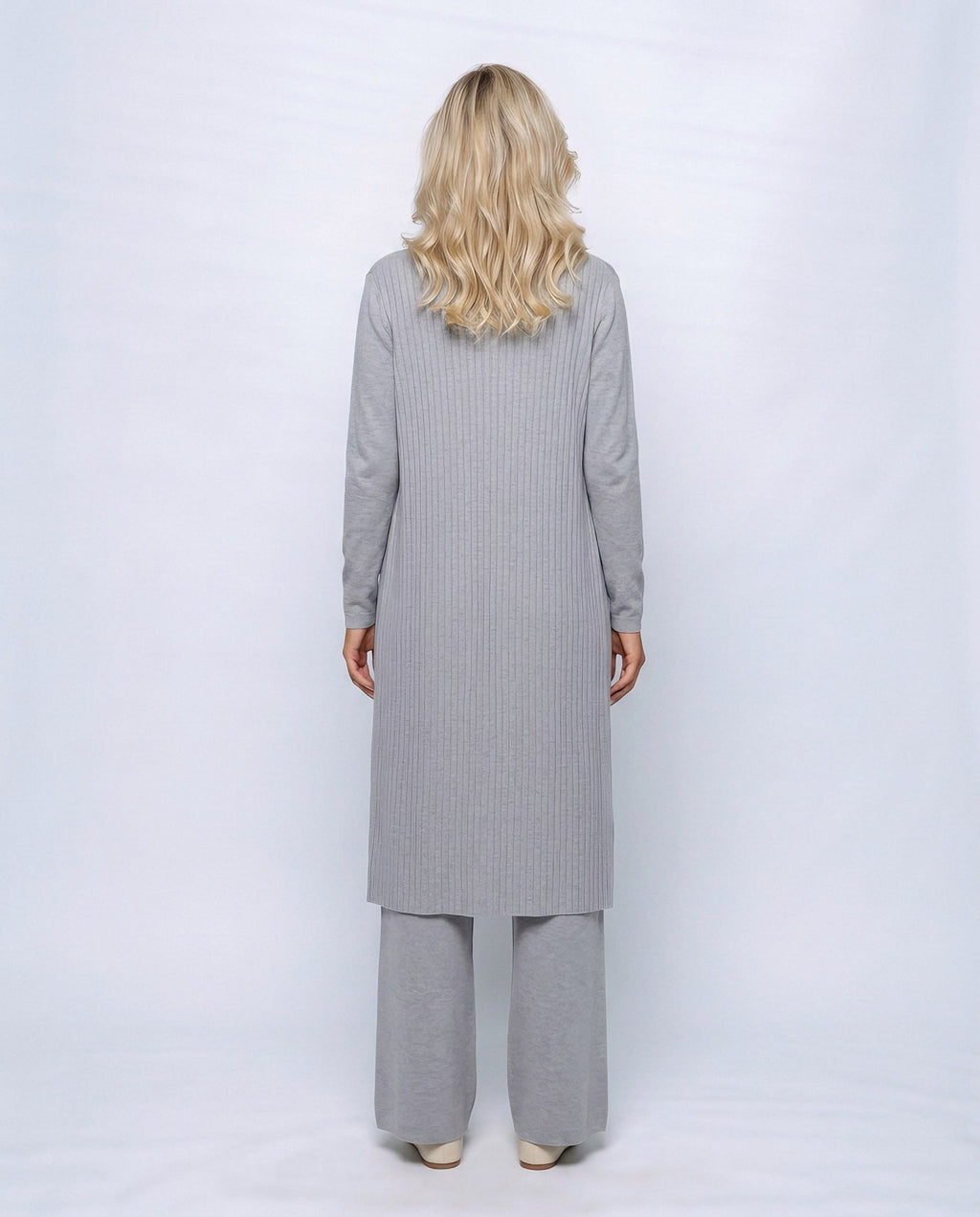 Manon Three-Piece Set in Grey, back view on a non-pregnant model
