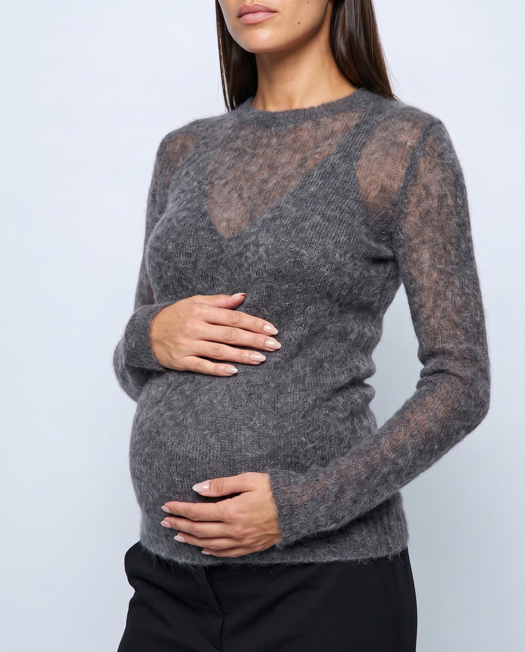 The Fine-Knit Crewneck in Charcoal grey, fabric detail
