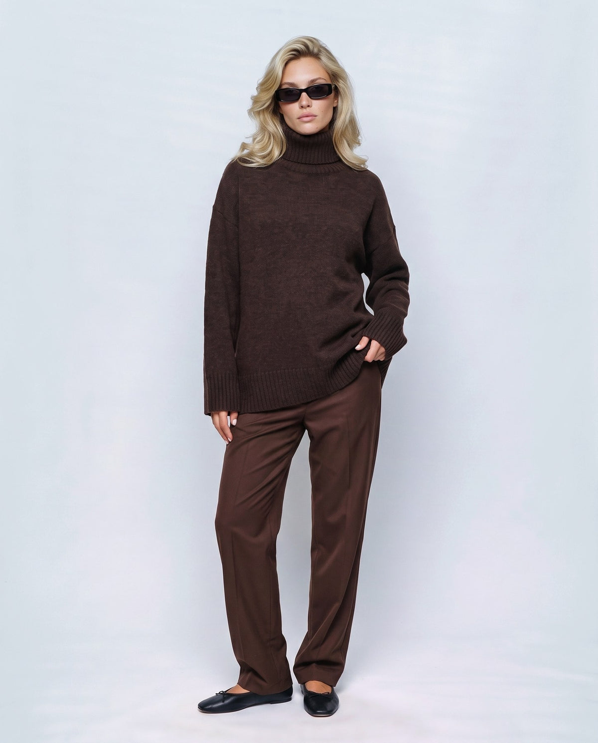 Nina Relaxed Turtleneck in Café brown, front view on a non-pregnant model