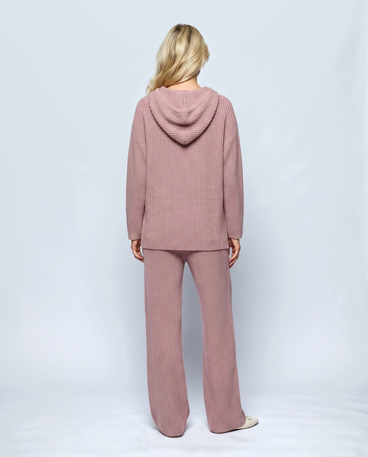 Solene Hooded Two-Piece Set in Rose, back view on a non-pregnant model